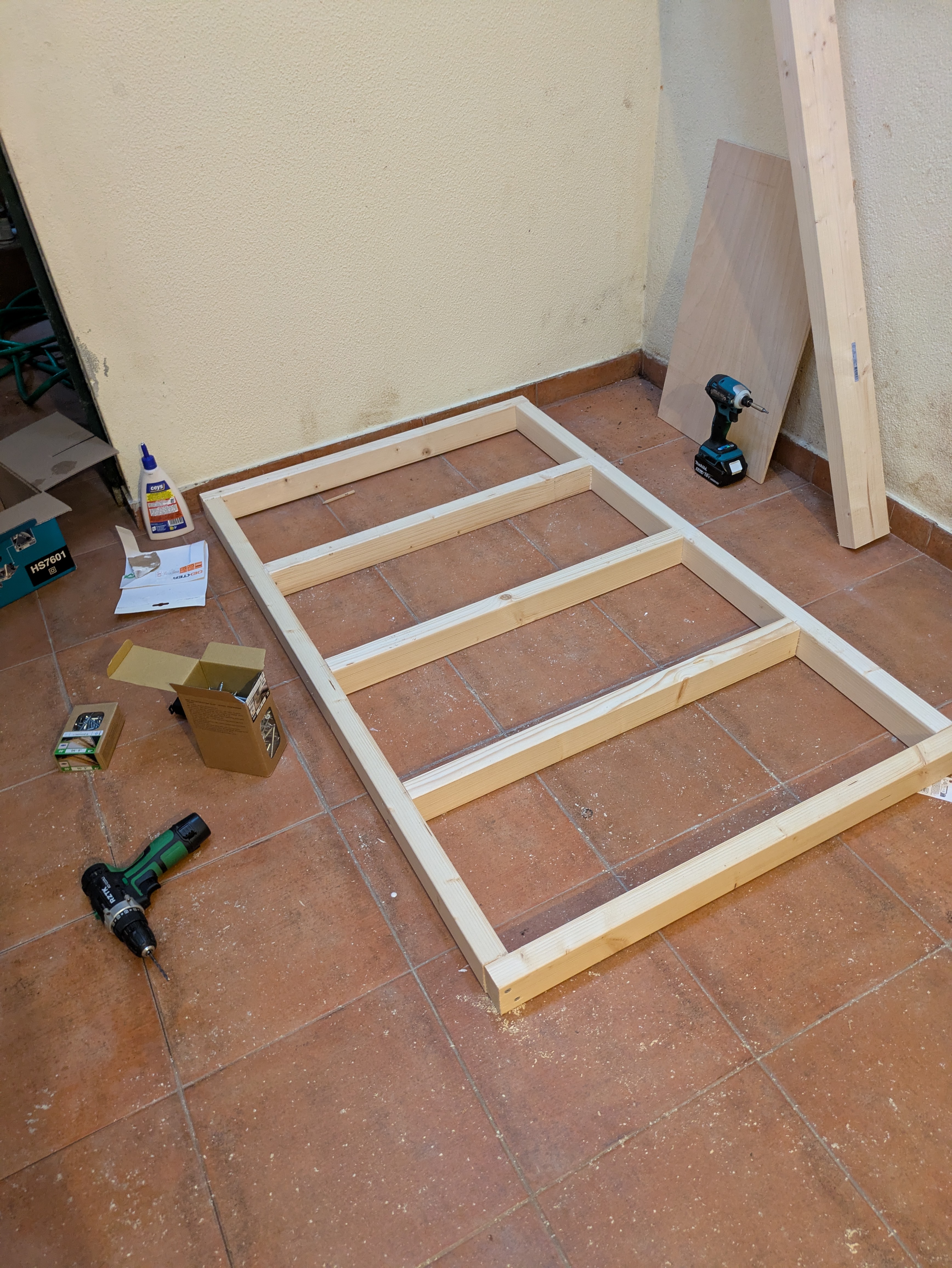 Workbench - photo 1